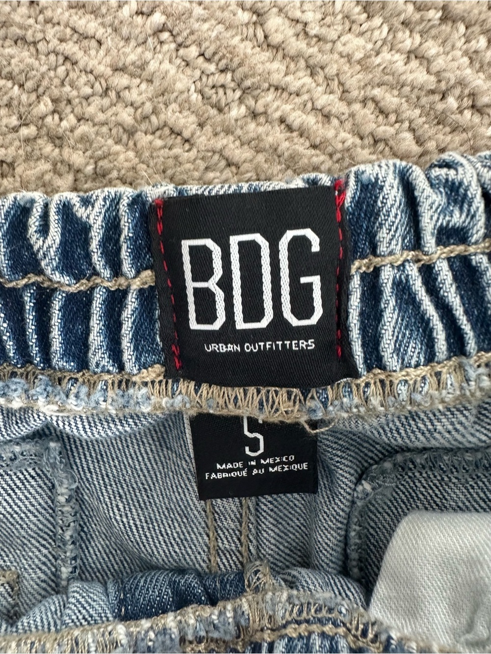 BDG by Urban Outfitters Patchwork Jogger Jeans - Picture 4 of 4
